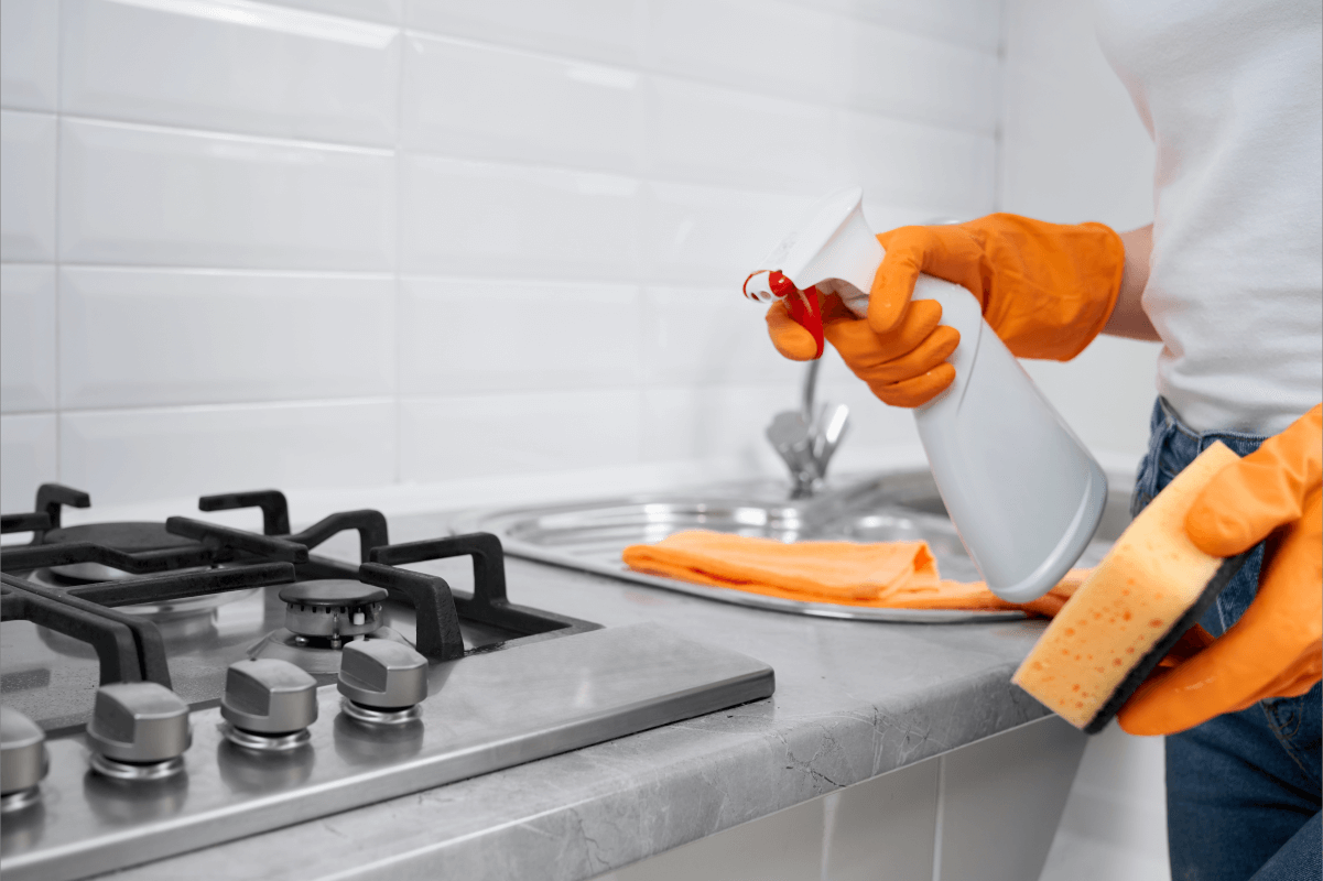 ¿Cómo elegir el desengrasante de cocina ideal?