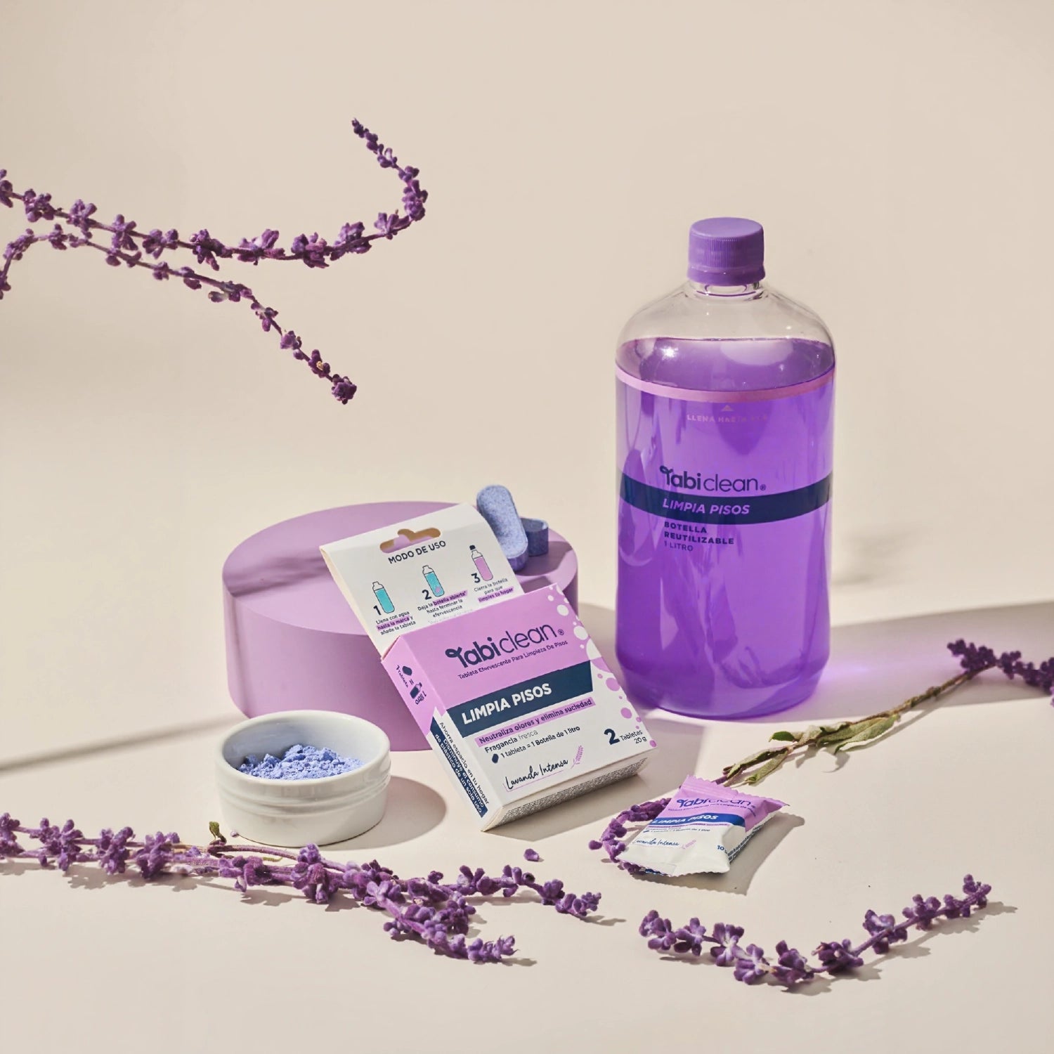 Combo Limpia Pisos: 1 botella reutilizable de 1L + 3 tabletas que rinden 3 litros