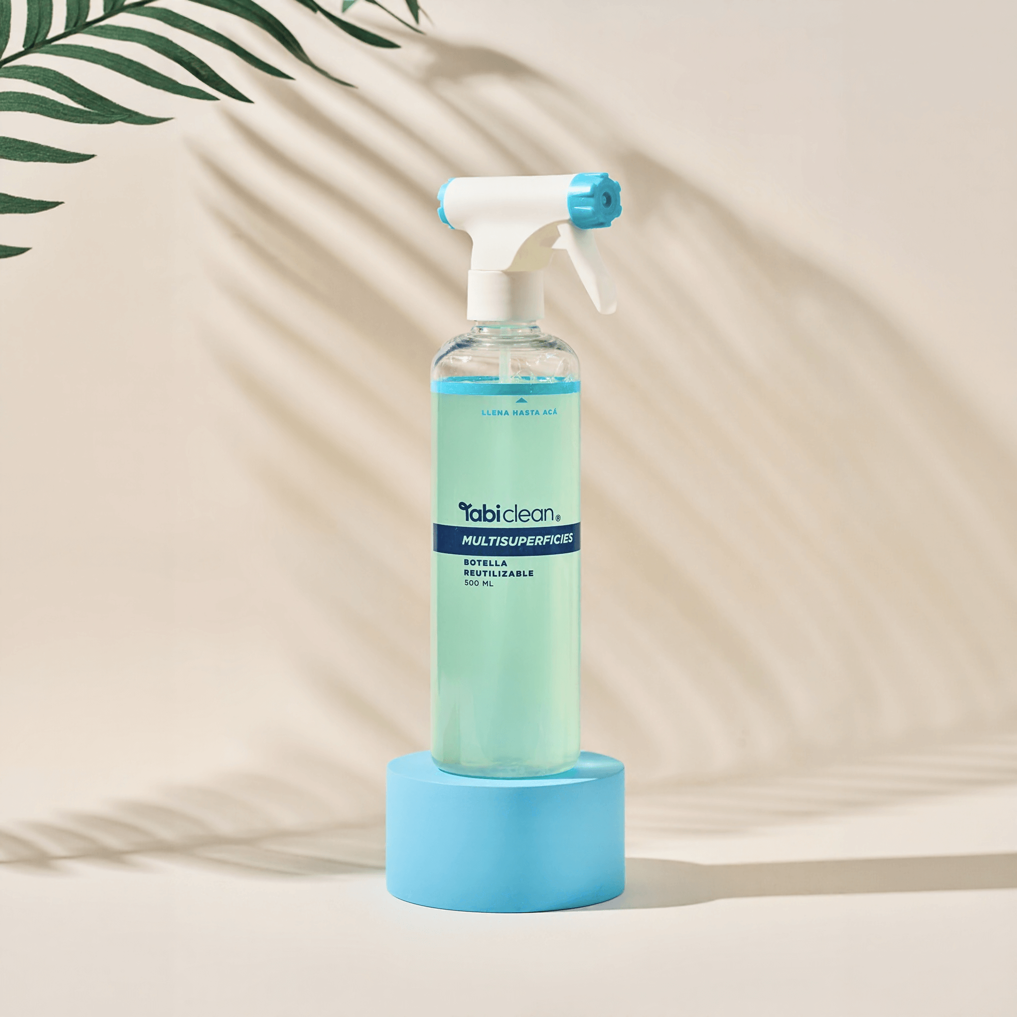 Kit básico multisuperficies con botella reutilizable y tableta que rinde 500 ml